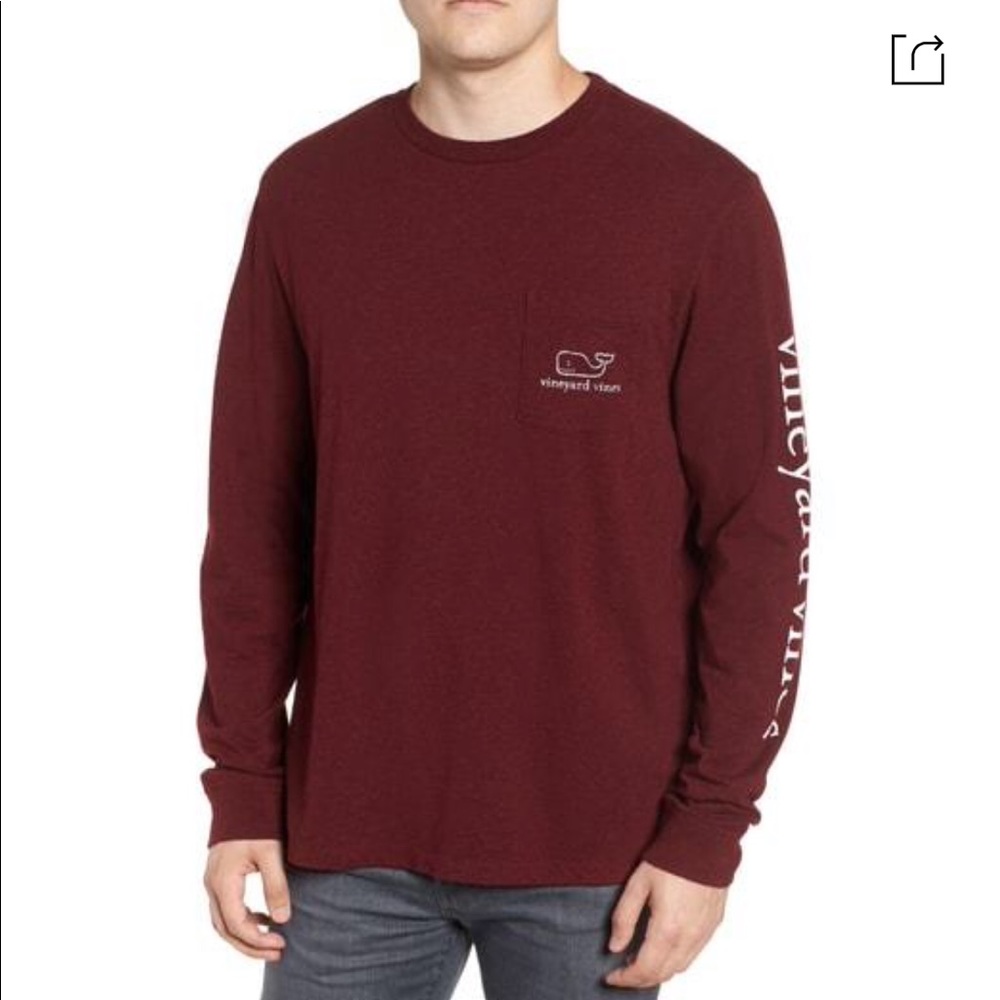 VINEYARD  Vintage Whale Graphic T-shirt
